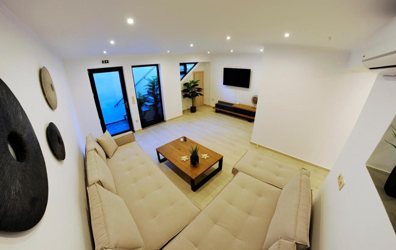 Ionian Stone Luxury Villa 尼基亚娜 外观 照片