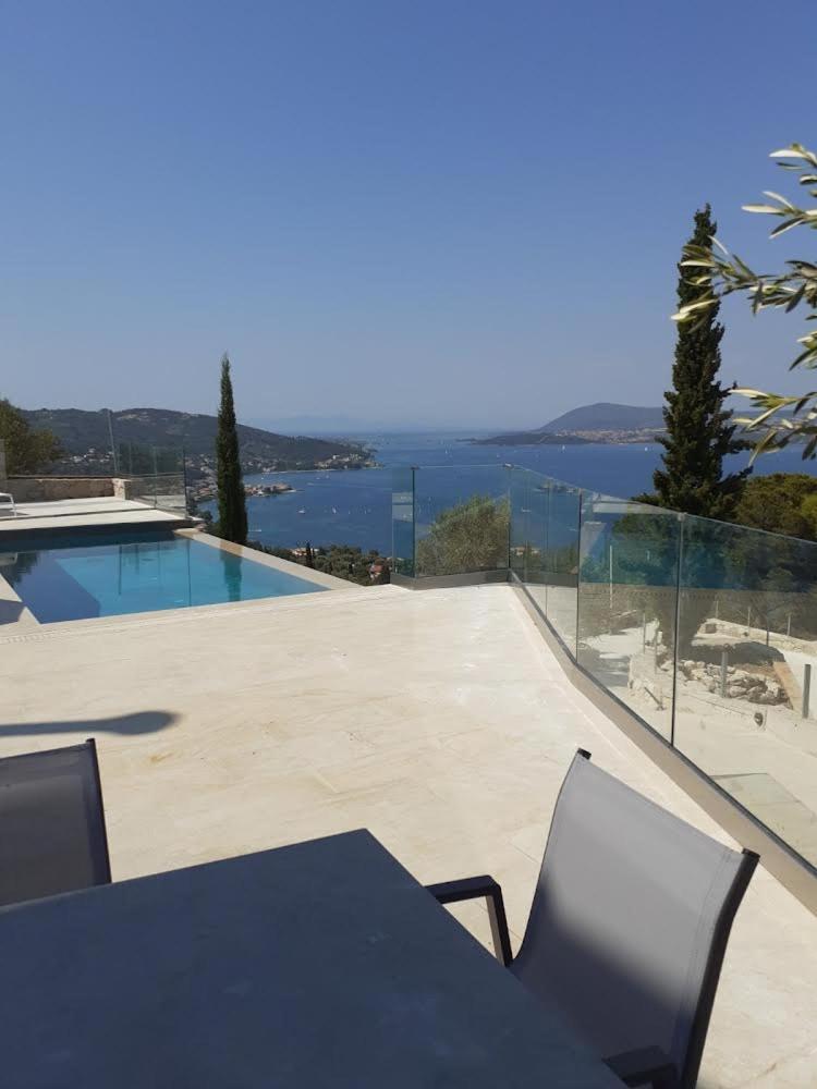 Ionian Stone Luxury Villa 尼基亚娜 外观 照片